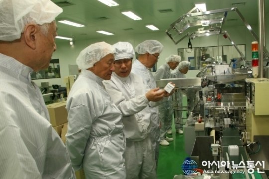 약학계 원로 교수, 광동제약 한방GMP설비에 호평