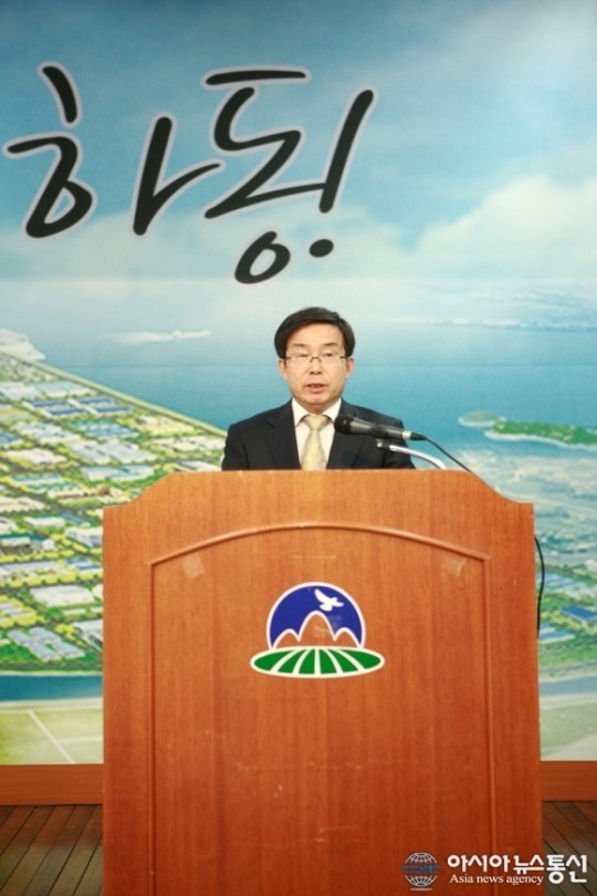 제21대 최정경 하동부군수 취임