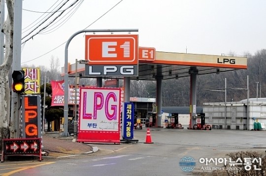 E1 LPG 충전소 지금 저한테 시비거는 거예요?