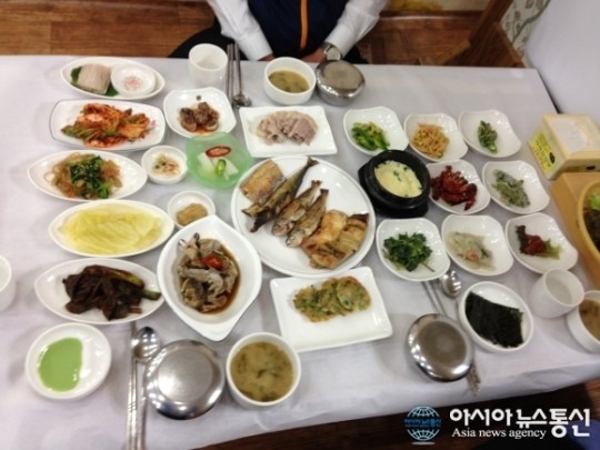 7000원의 화려한 밥상, 순천 지리산식당