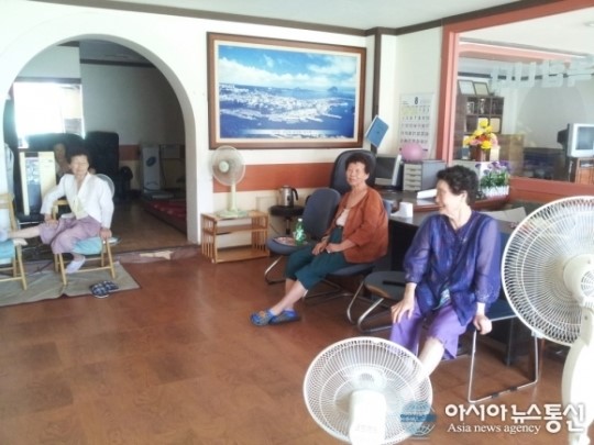 서귀포시 송산동, 막바지 폭염 대비 무더위 쉼터 점검