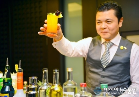 ”보기만 해도 달콤한 오키나와 이에 럼주 칵테일”