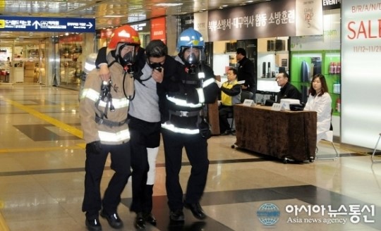 롯데百 대구점, 북부소방서.대구역사 합동 소방훈련