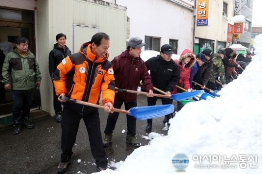 (단독)(강원 폭설) 최문순 지사, 특별지원 민주당에만 요청 왜?