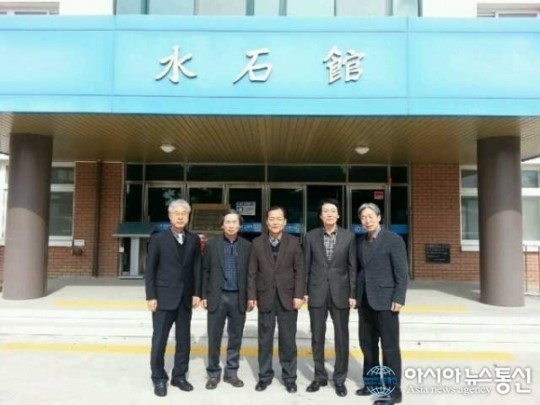 상주고등학교, 15회 동문 교육자들 모교에 장학금 기탁