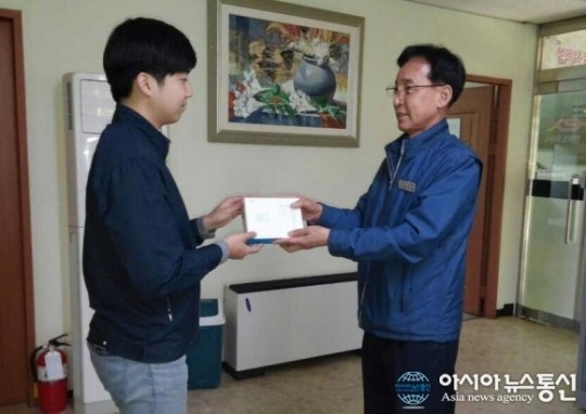 한국도로공사 영동지사, 장애인 7명에 감면단말기 증정