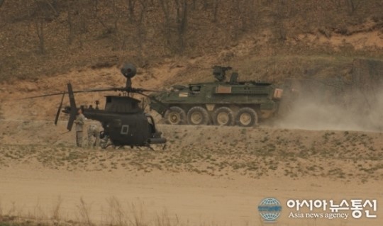 (한미연합 실사격훈련) 이동하는 미군 브레들리 장갑차