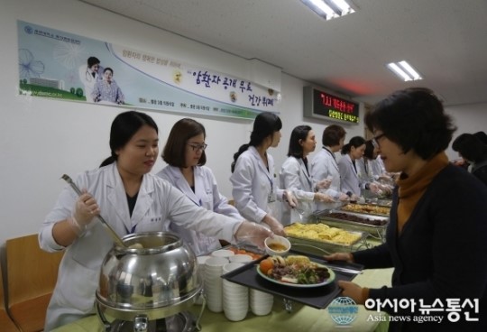 계명대 동산의료원, 암환자 위한 건강 뷔페 열어