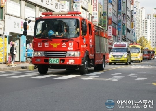 인천공단소방서, 소방차 출동로 확보훈련 실시