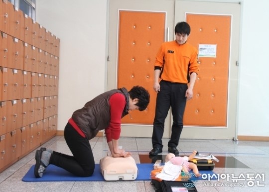 마포소방서, 염리생활체육관 심폐소생술 교육 실시
