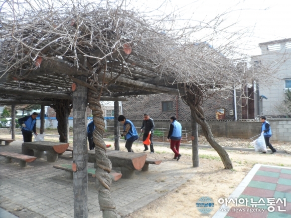 아산시 온양3동, 바르게살기위원회 환경정화 실시