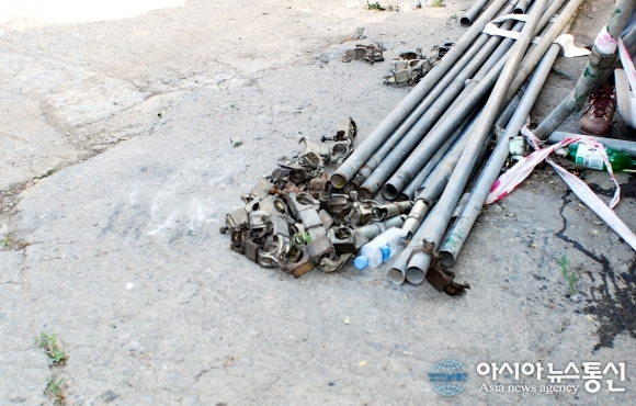 LH공사 성남여수지구, 진입로 차단용 자재