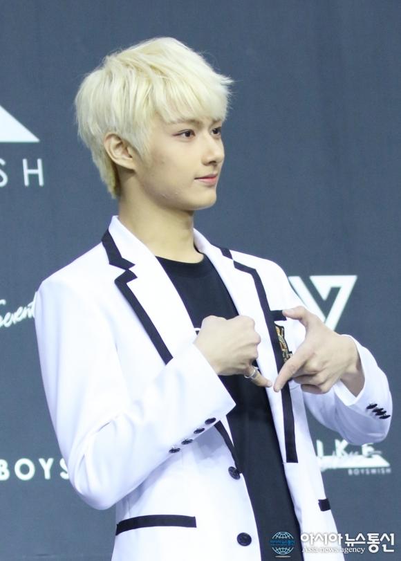 [세븐틴 콘서트] 옆모습도 우월한 세븐틴 준