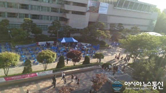 중앙대 축제, 다양한 컨셉 주점 열려