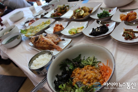 (김은지의 맛방 멋방) 동피랑 관광 후 식도락 여행은 통영명가에서