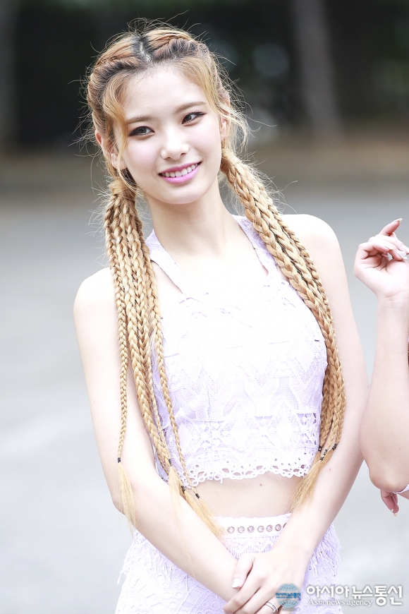 마틸다 새별, 독특한 헤어스타일~