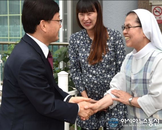 신원섭 산림청장, 사회복지법인 프란치스코 사회복지회 사랑의 집 방문