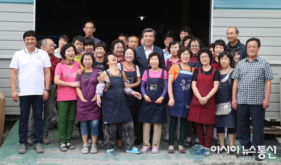 김동일 보령시장, 기업체 현장방문 근로자 격려