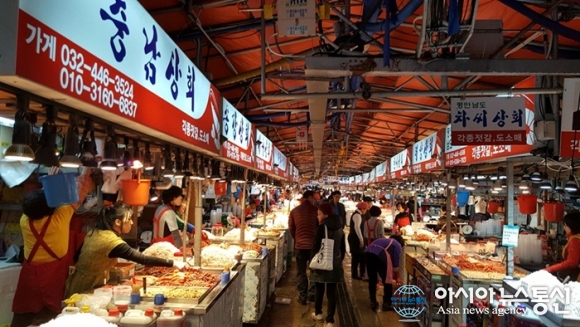 인천시 남동구 소래포구, 김장철 젓갈시장