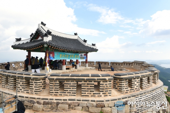 김포시 시민에 역사 알린다... 문수산성 장대 151년만에 복원