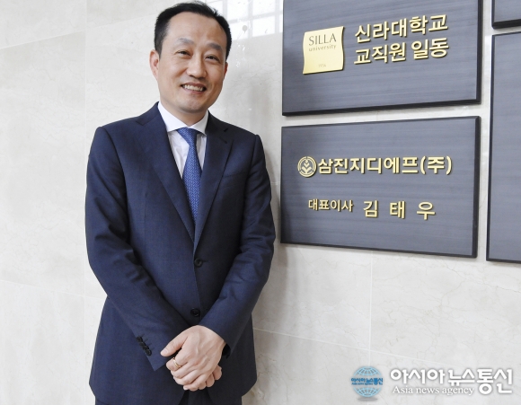 지역기업 대표, 대학생 역량 강화 위해 ‘장학금 전달’