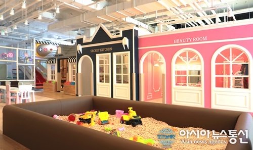 키즈카페 ‘시크릿쥬쥬또봇’, 크리스마스 이벤트 진행