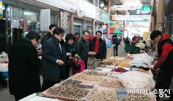 영동세무서, 설명절은 전통시장 장보기