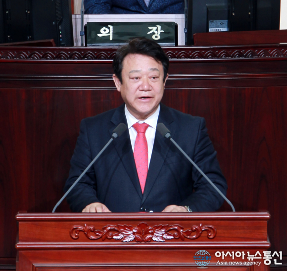 경기도의회 자유한국당 최 호 대표의원 급변하는 국제 정세, 지혜 모아야