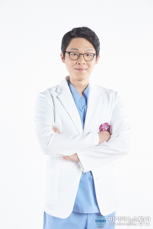 재발이 잦은 여드름, 치료방법은 없을까?
