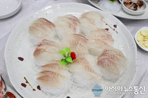 제주도 맛집, 월척수산 본점서 회도 무한리필로 즐겨