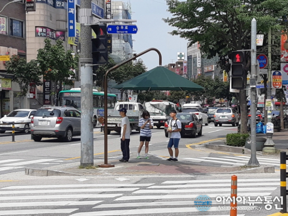 포천시 폭염 피해 예방...도로 그늘막 설치