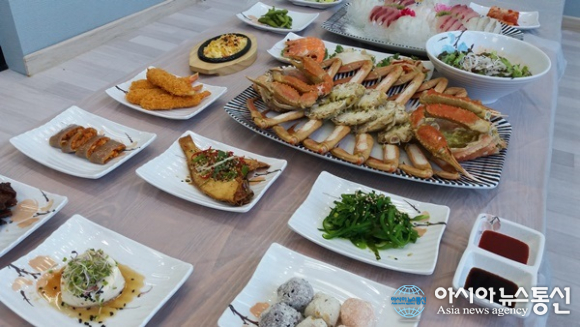 여름 미식가들의 가볼만한 곳, ‘여기GO’ 속초 맛집 ‘너도대게 나도대게’
