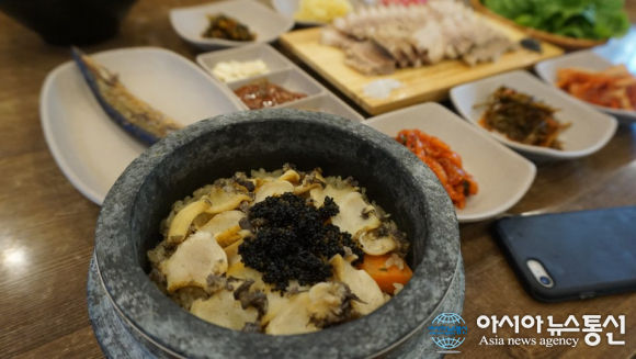 제주 협재해수욕장 인근 애월맛집 역대 대통령 입맛을 사로잡은 옹포별장가든