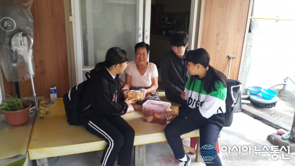 곡성군 석곡면석곡중학교…취약계층 나눔행사 전개