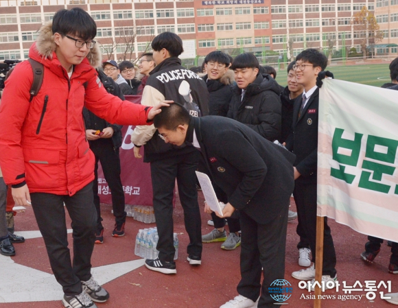 [2019수능]수능대박 머리만지기, 후배 응원 열기 파이팅!!