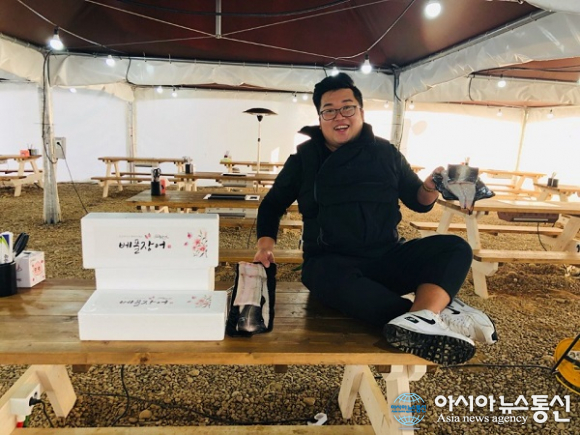 받는것도 좋지만, 베푸는것도 좋다는. 도심떠난 농촌어부 베풀 민물장어의 장병규대표