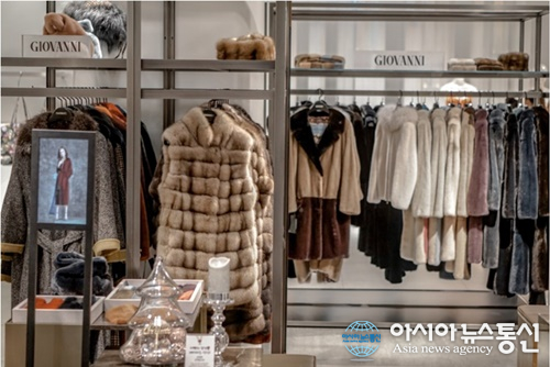 지오바니 백화점서 최대 50% 할인된 가격 선보여