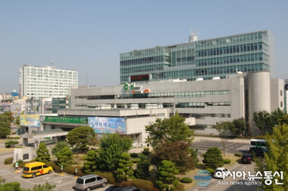 수원시, 8일 수원청소년문화센터서 제23회 노인의 날 기념식 열어