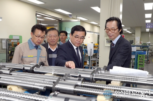 허성무 창원시장, 세계적 자동차 부품제조업체 ‘티아이씨(주)’ 방문