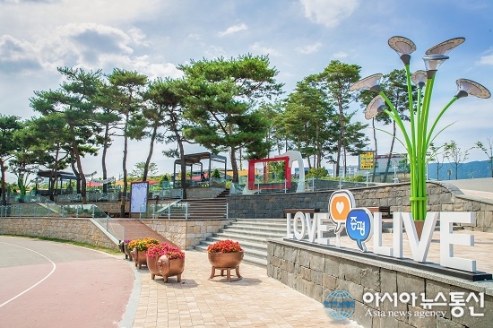 증평 보강천, 문화 휴식 공간으로 탈바꿈…‘만남의 공간’ 조성