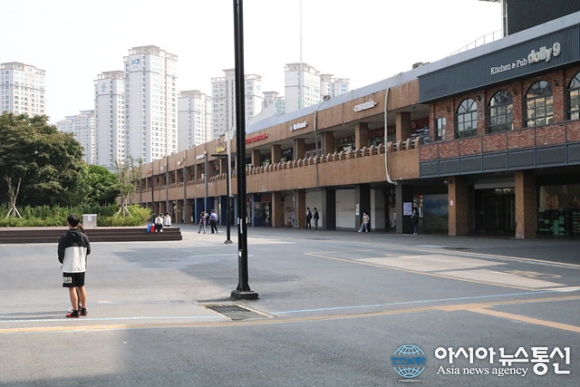 한산한 서울고속버스터미널