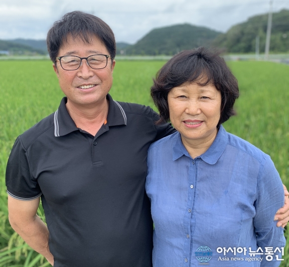 10월 ‘이달의 새농민상’에 박찬곤김영자 부부 선정