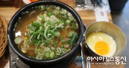 추석명절 기름진 음식...전주 콩나물국밥으로 개운하게 속 달래요