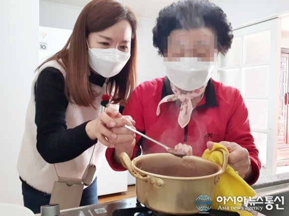 대덕구노인종합복지관, 동지 맞이 팥죽 만들기 체험 프로그램 진행