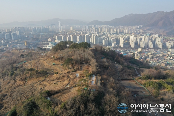 경남도, 가야 생활상 간직한 양산 다방동 ‘패총’ 53년 만에 발굴 재개