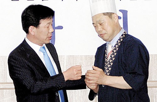 서울 논현동 고시원 방화·살인사건 피해가족 격려