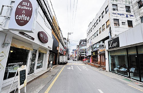 침체 골목에 문화숨결 불어 넣는다
