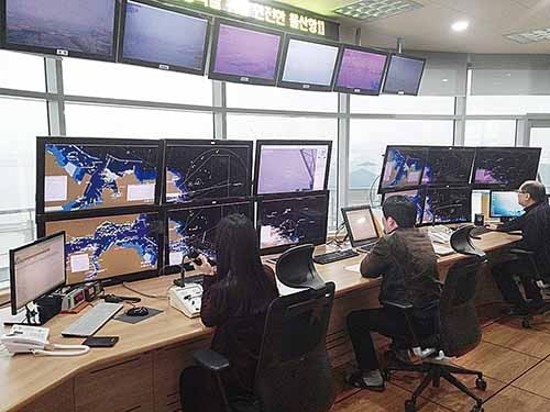 울산항만청 해상교통관제센터의 기민한 대응 눈길  부두 이탈 선박 신속조치, 대형사고 막았다