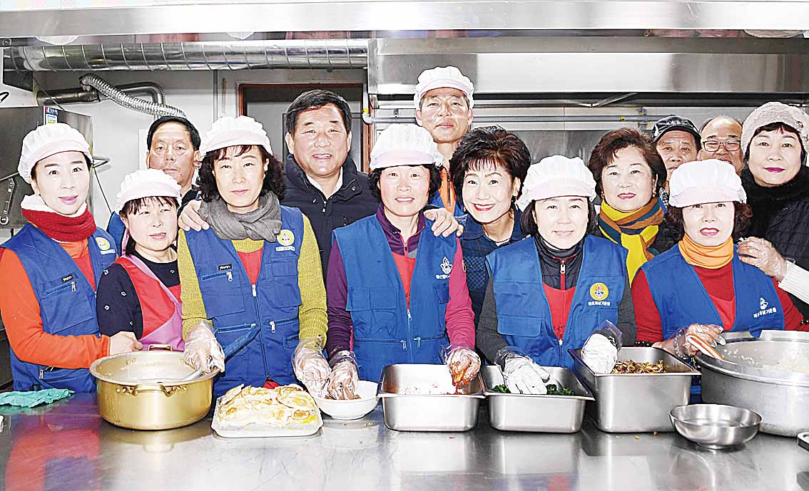 박성민 중구청장, 재증축 장생경로식당 방문