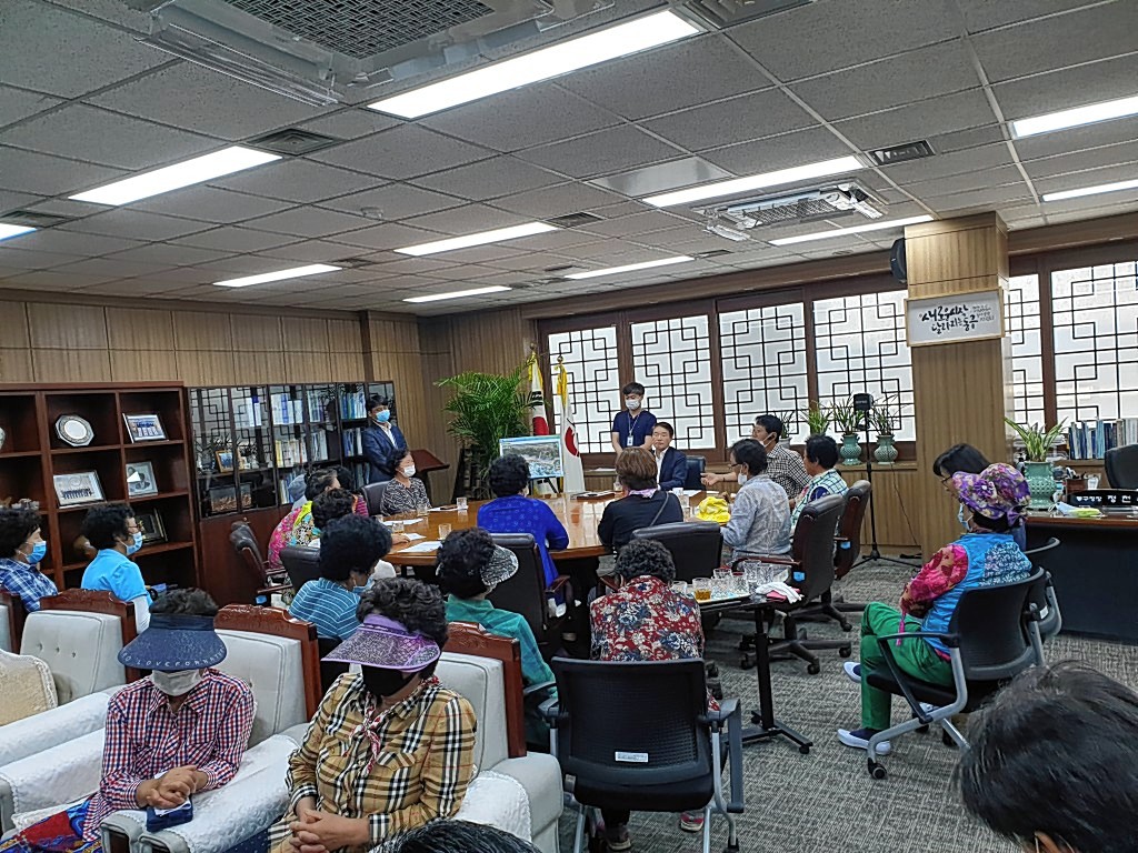울산 동구 주전 보밑항 호안 보강공사 진행…해녀·어민 등 집단 반발하고 나서